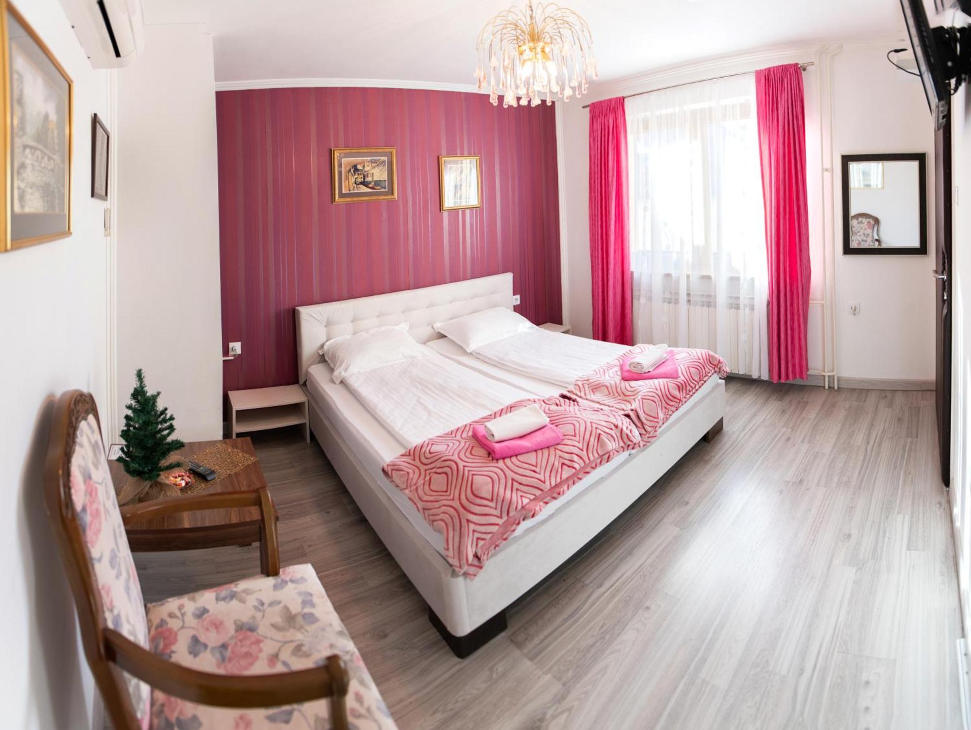 Guest House Ćiro SJJ Extérieur photo